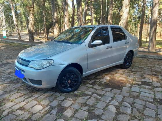 FIAT SIENA 1.0 MPI FIRE CELEBRATION 8V FLEX 4P MANUAL